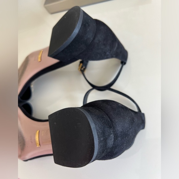 Gucci Shoes Flats Sandals Size 39.5 (US 9.5) Black Suede Leather with Gold Logo - Picture 10 of 15